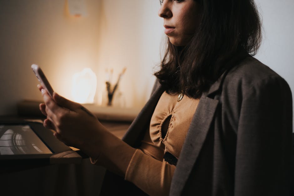 Knee Pain When Sitting at Desk