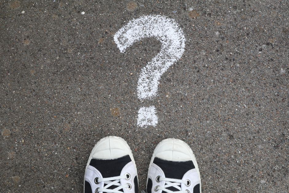 What Footwear Features Matter Most When I Have Knee Pain?